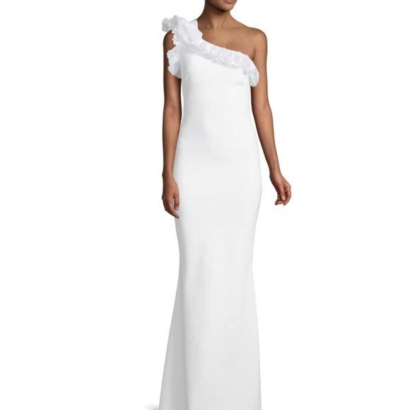 Chiara Boni La Petite Robe Elisir
Gown White originally $1400 - Picture 4 of 10